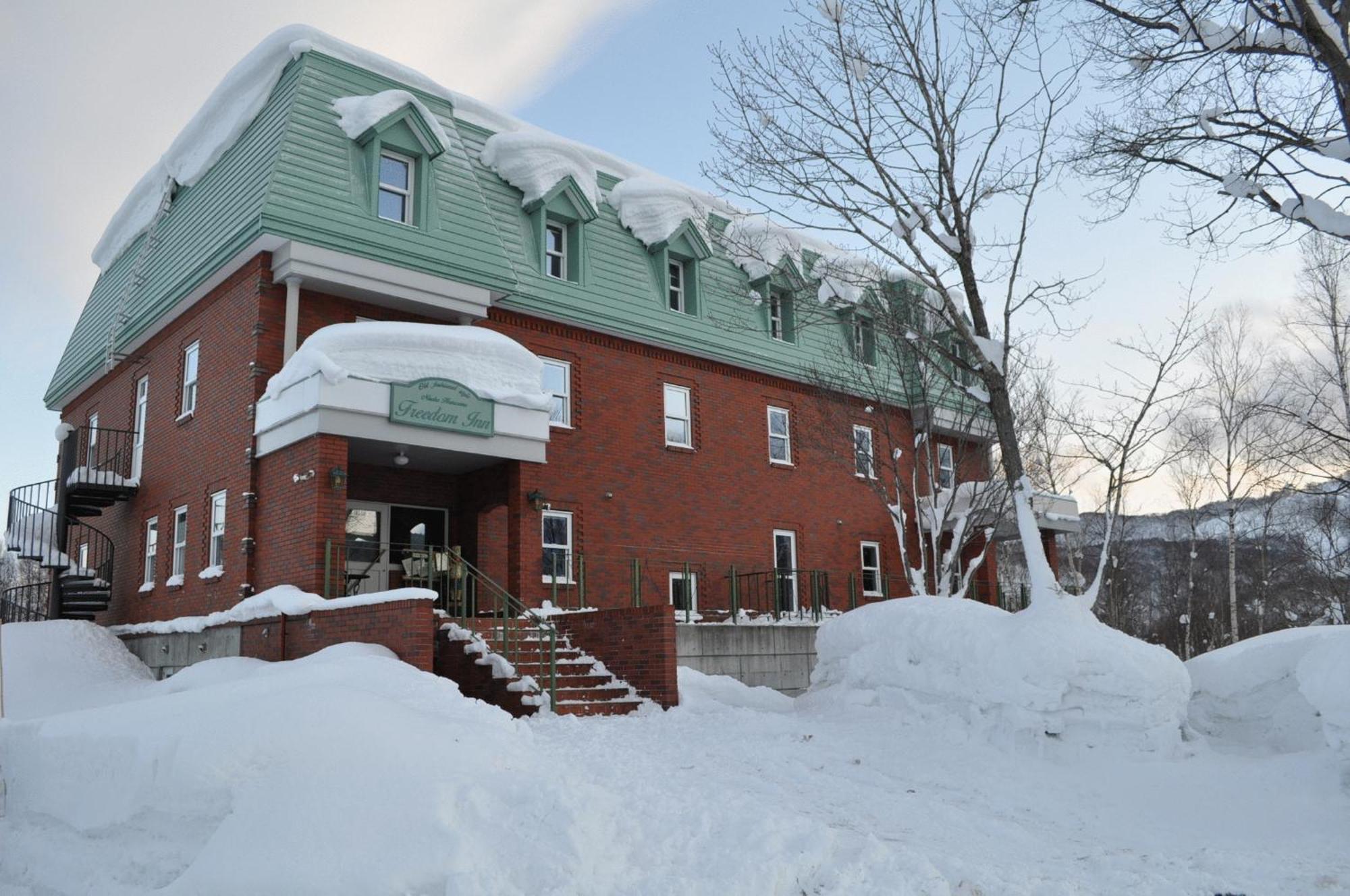 Niseko Freedom Inn Kutchan Exterior photo